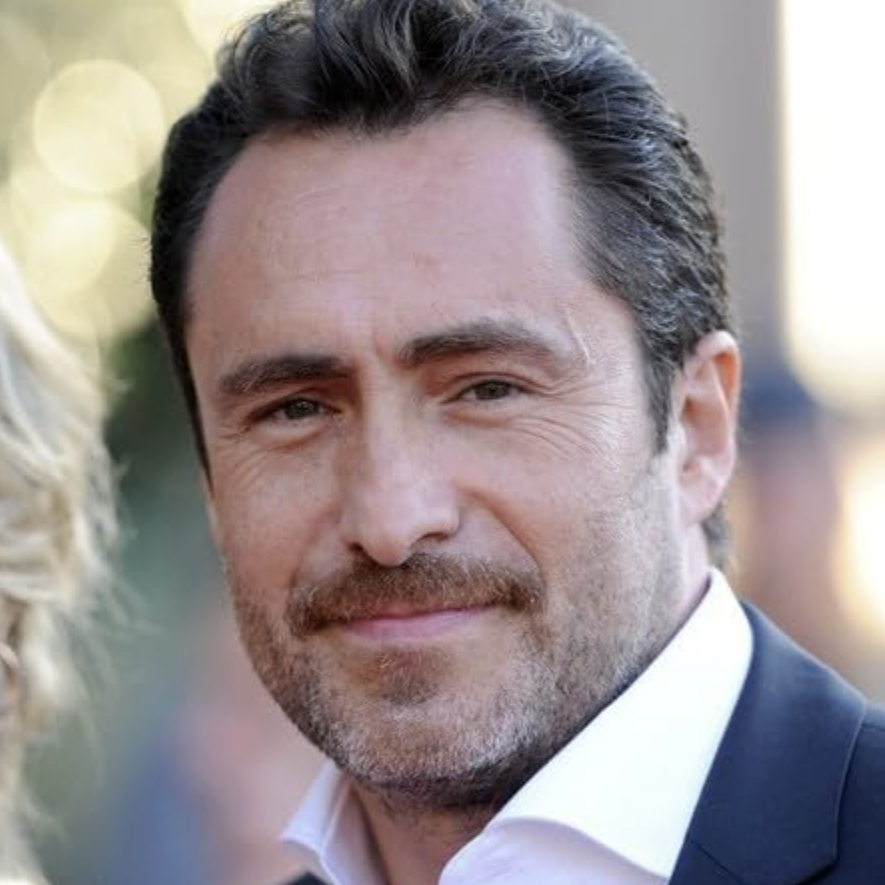 Demián Bichir